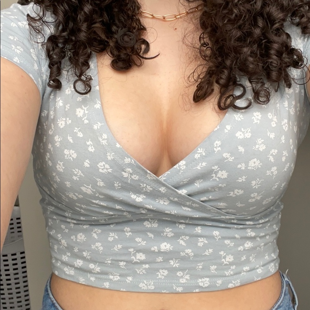 Brandy Melville cross top (Amara Top)